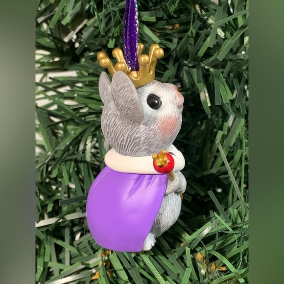 4 for $20 Royal Treatment Hallmark Associate Gift King Mouse Keepsake Ornament - Picture 7 of 13